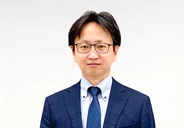 若山 英治